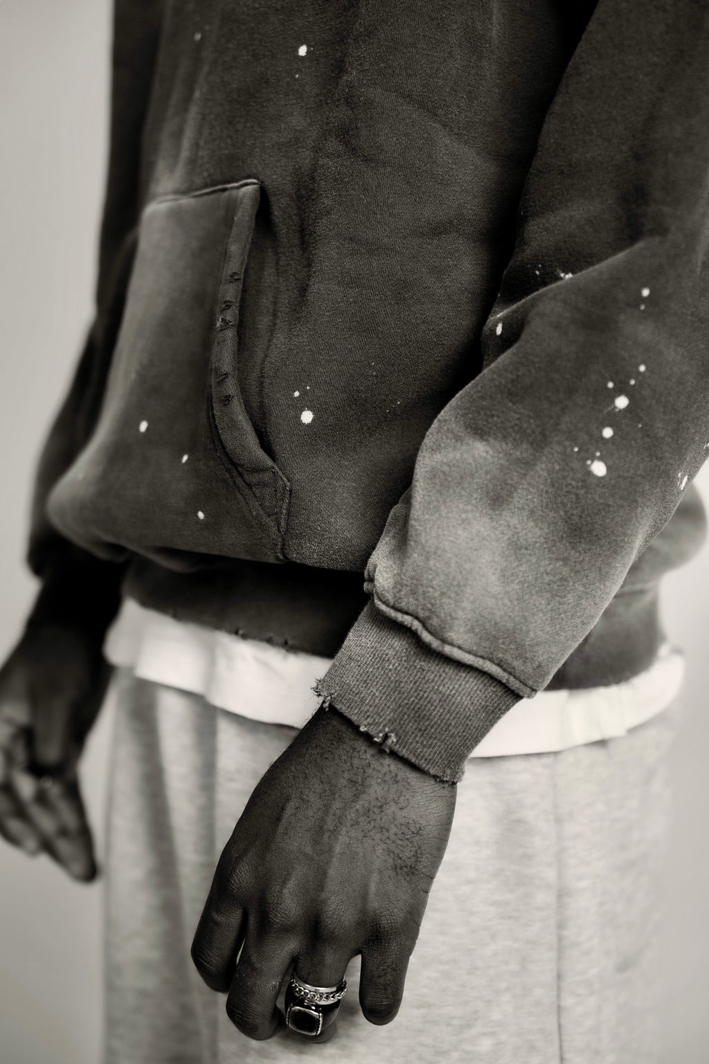 CACTUS STAR HOODIE (Dusk black)